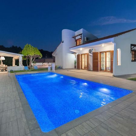 Una Villa Rhodes Ixia  Bagian luar foto