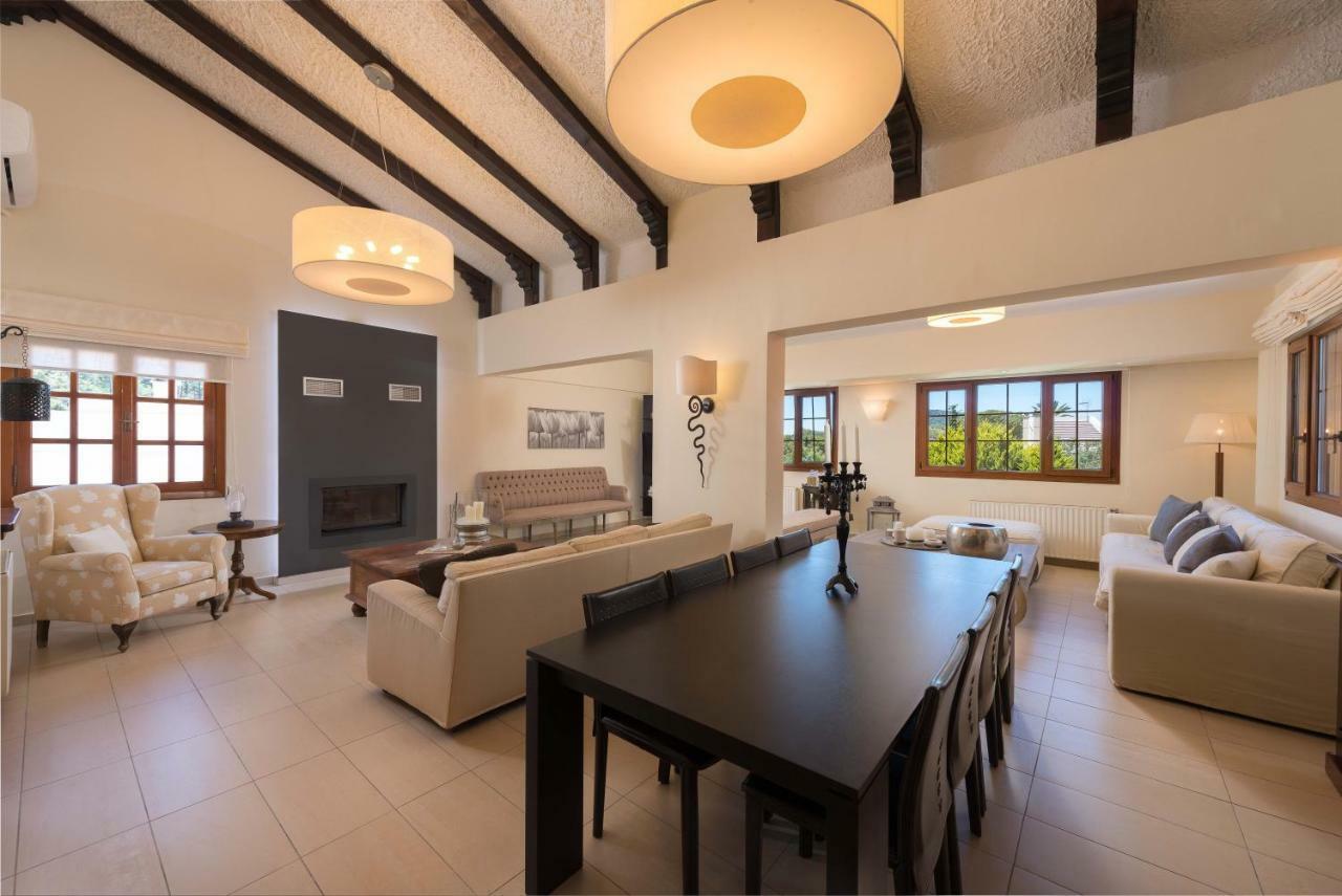 Una Villa Rhodes Ixia  Bagian luar foto