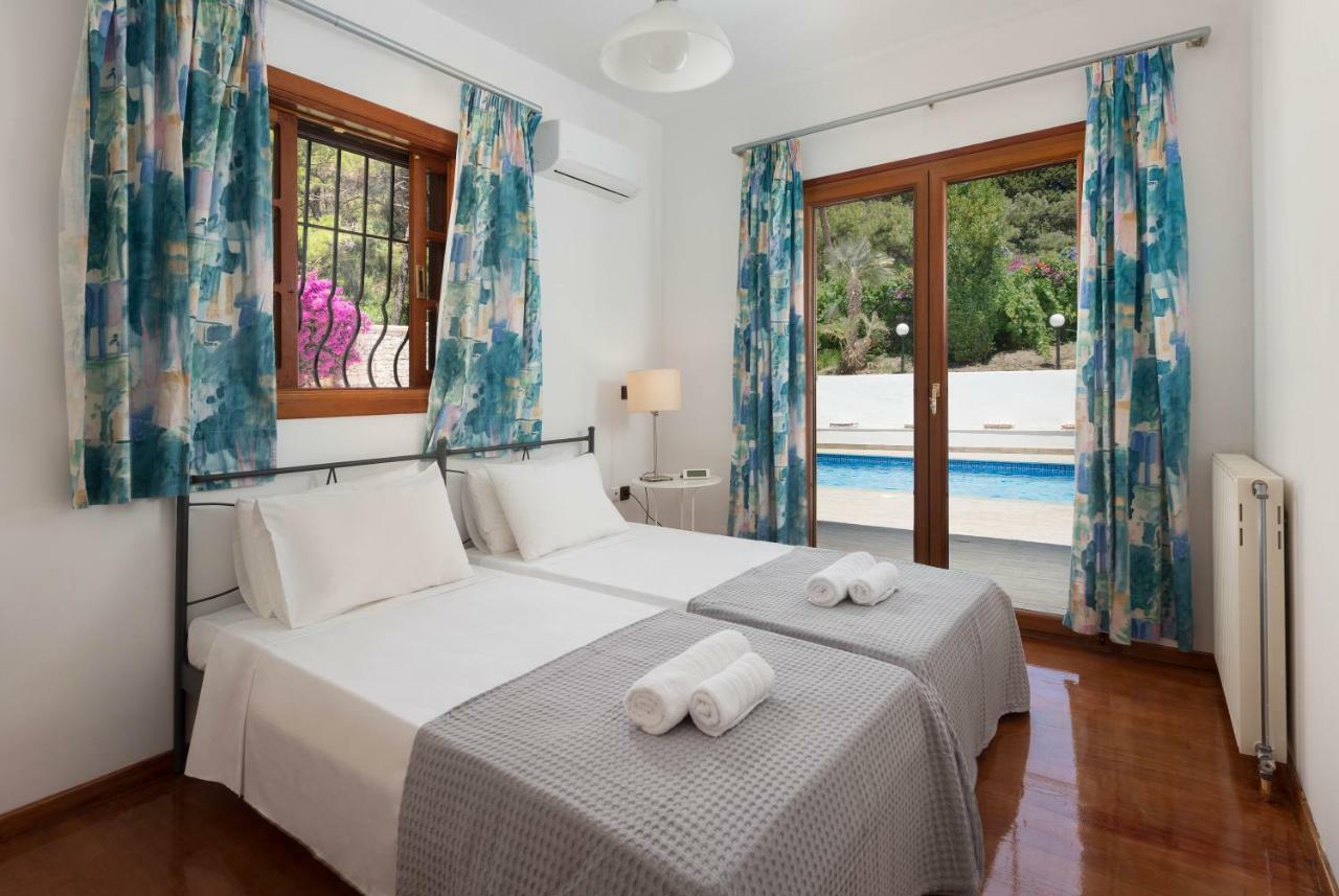 Una Villa Rhodes Ixia  Bagian luar foto