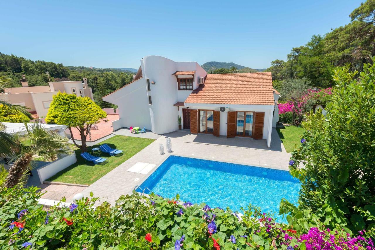 Una Villa Rhodes Ixia  Bagian luar foto