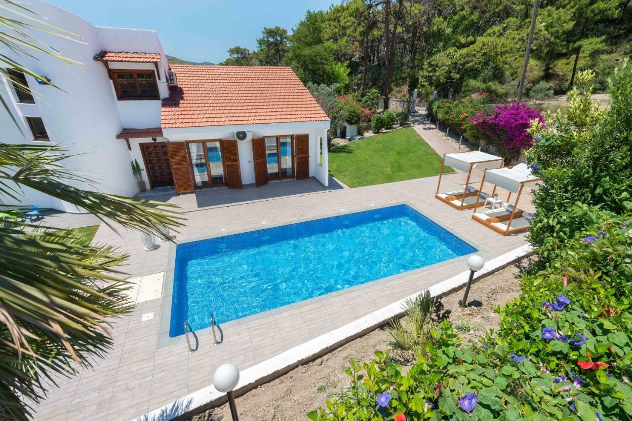 Una Villa Rhodes Ixia  Bagian luar foto